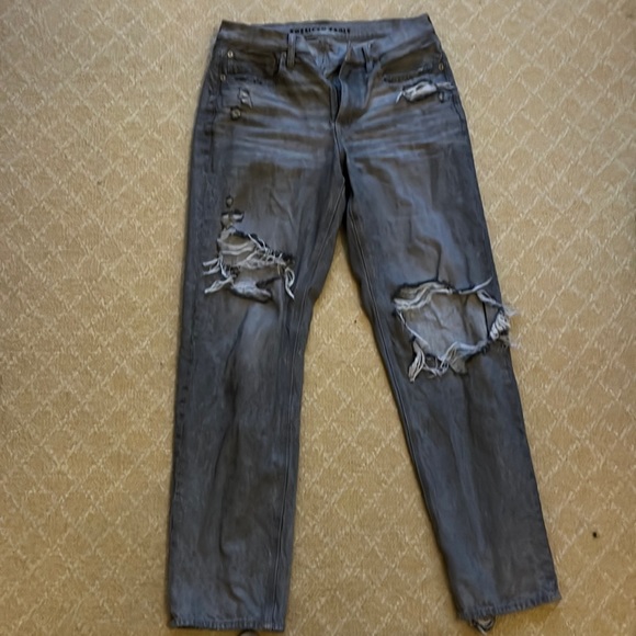 American Eagle Outfitters Denim - Gray jeans. I love them but they are to big!